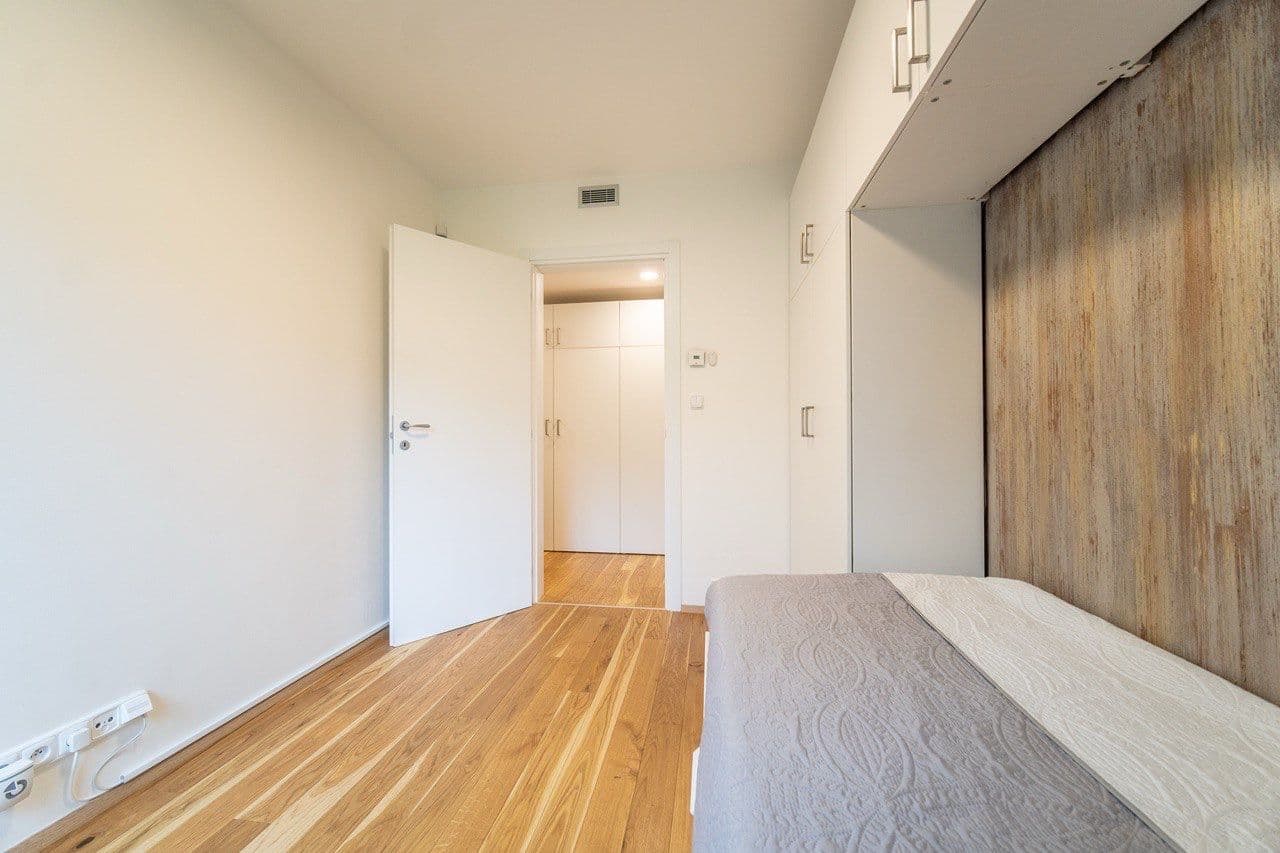 Pronájem bytu 3+kk 70 m², Primátorská, Praha, Praha Pronájem bytu 3+kk 70 m², Primátorská, Praha, Praha
