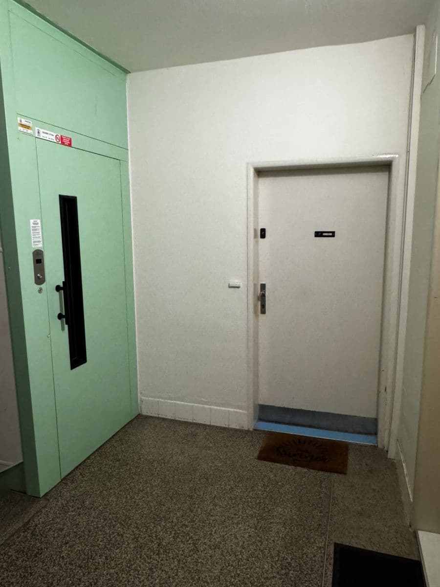 Pronájem bytu 3+1 72 m², Slámova, Brno, Jihomoravský kraj Pronájem bytu 3+1 72 m², Slámova, Brno, Jihomoravský kraj