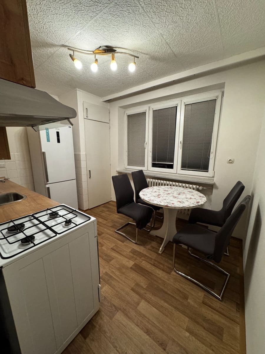 Pronájem bytu 3+1 72 m², Slámova, Brno, Jihomoravský kraj Pronájem bytu 3+1 72 m², Slámova, Brno, Jihomoravský kraj