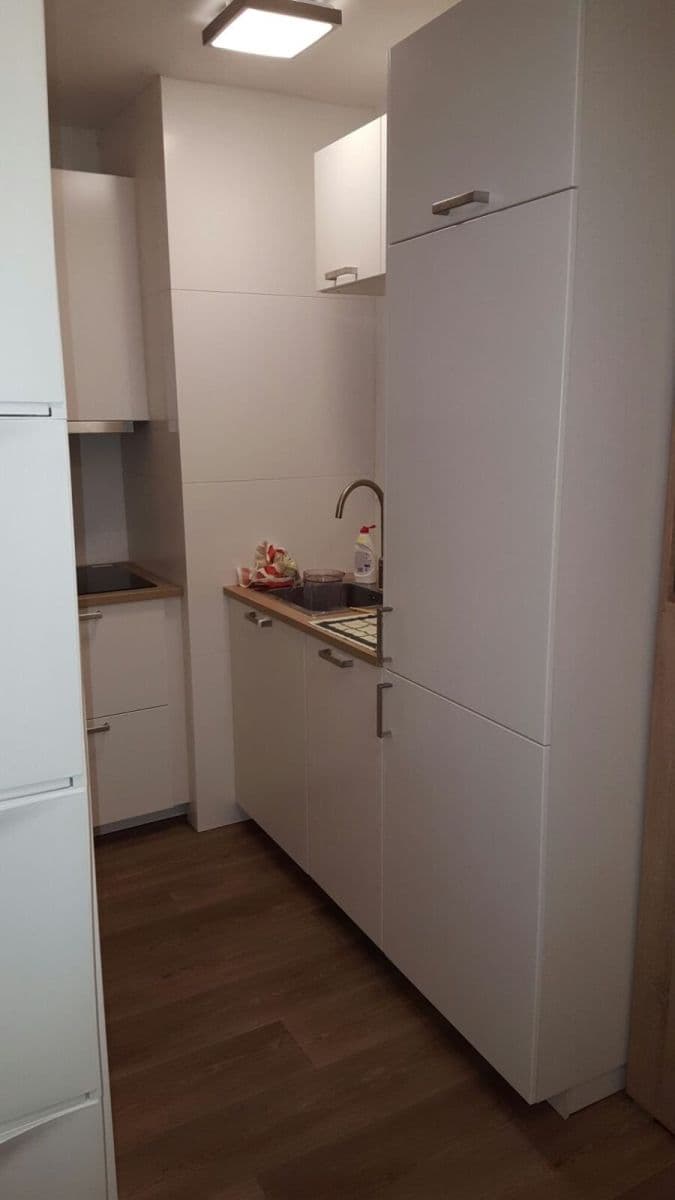 Pronájem bytu 2+1 38 m², Zdiměřická, Praha, Praha Pronájem bytu 2+1 38 m², Zdiměřická, Praha, Praha