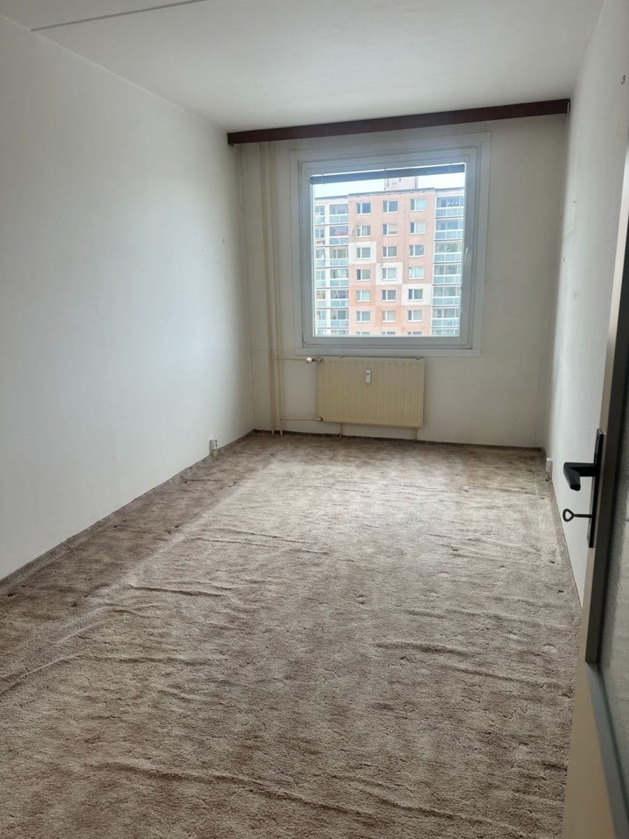 Pronájem bytu 4+1 103 m², Manětínská, Plzeň, Plzeňský kraj Pronájem bytu 4+1 103 m², Manětínská, Plzeň, Plzeňský kraj