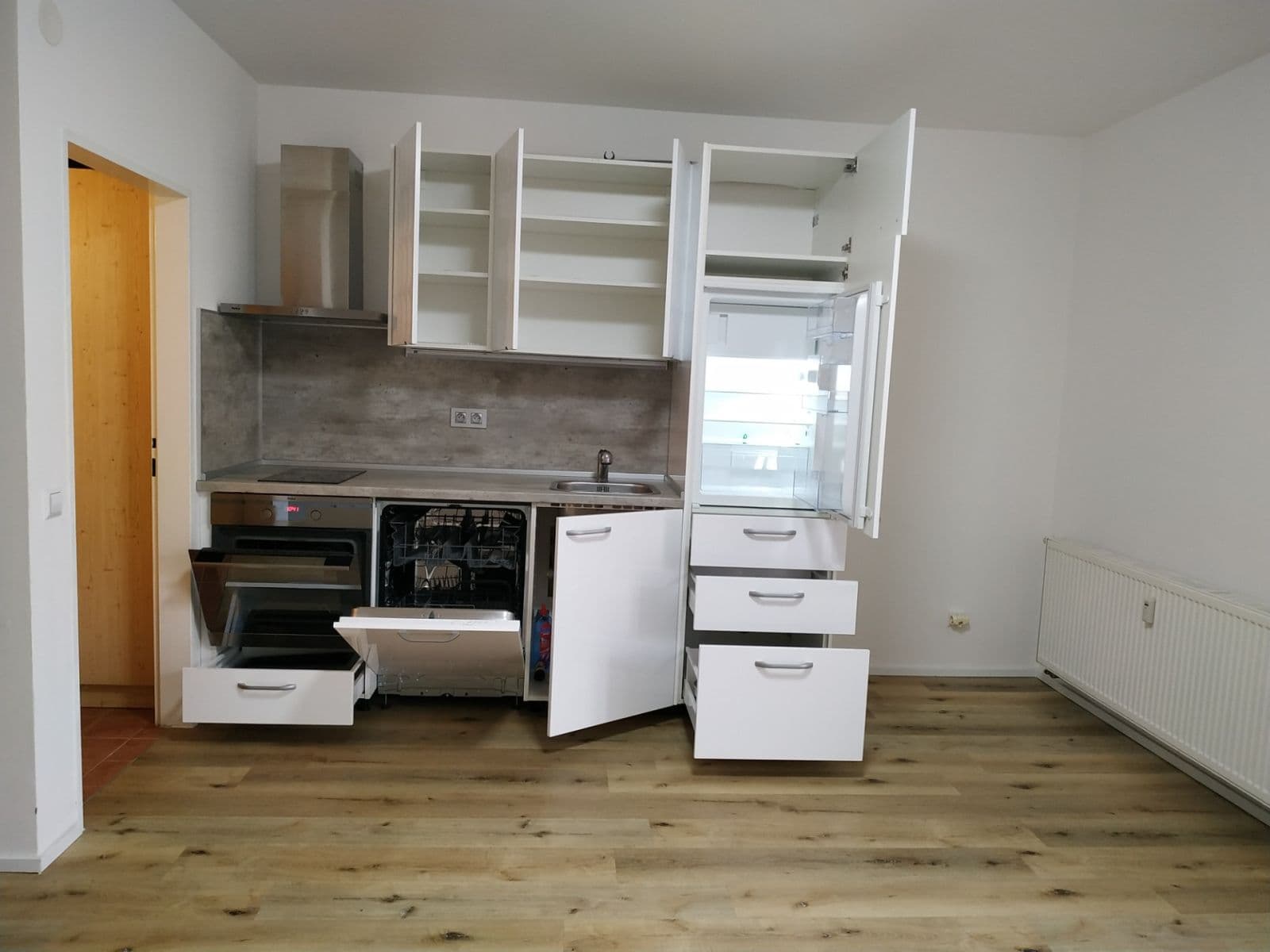 Pronájem bytu 1+kk 37 m², Kloboučnická, Praha, Praha Pronájem bytu 1+kk 37 m², Kloboučnická, Praha, Praha