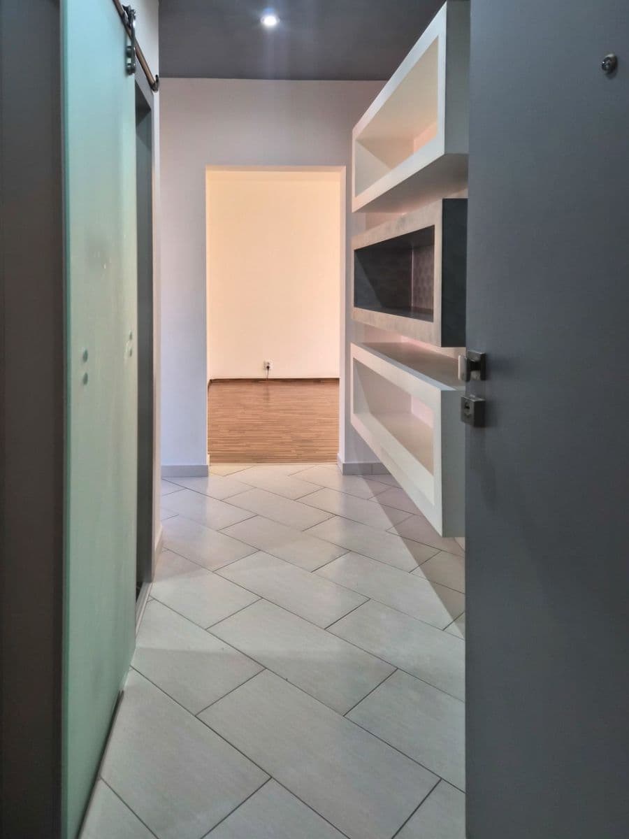 Pronájem bytu 2+1 50 m², Švermova, Beroun, Středočeský kraj Pronájem bytu 2+1 50 m², Švermova, Beroun, Středočeský kraj