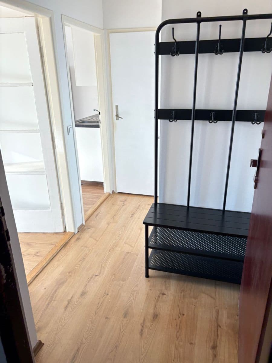 Pronájem bytu 2+kk 44 m², Donská, Praha, Praha Pronájem bytu 2+kk 44 m², Donská, Praha, Praha