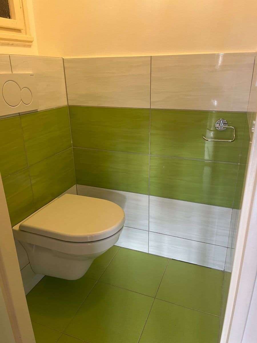 Pronájem bytu 2+kk 44 m², Donská, Praha, Praha Pronájem bytu 2+kk 44 m², Donská, Praha, Praha