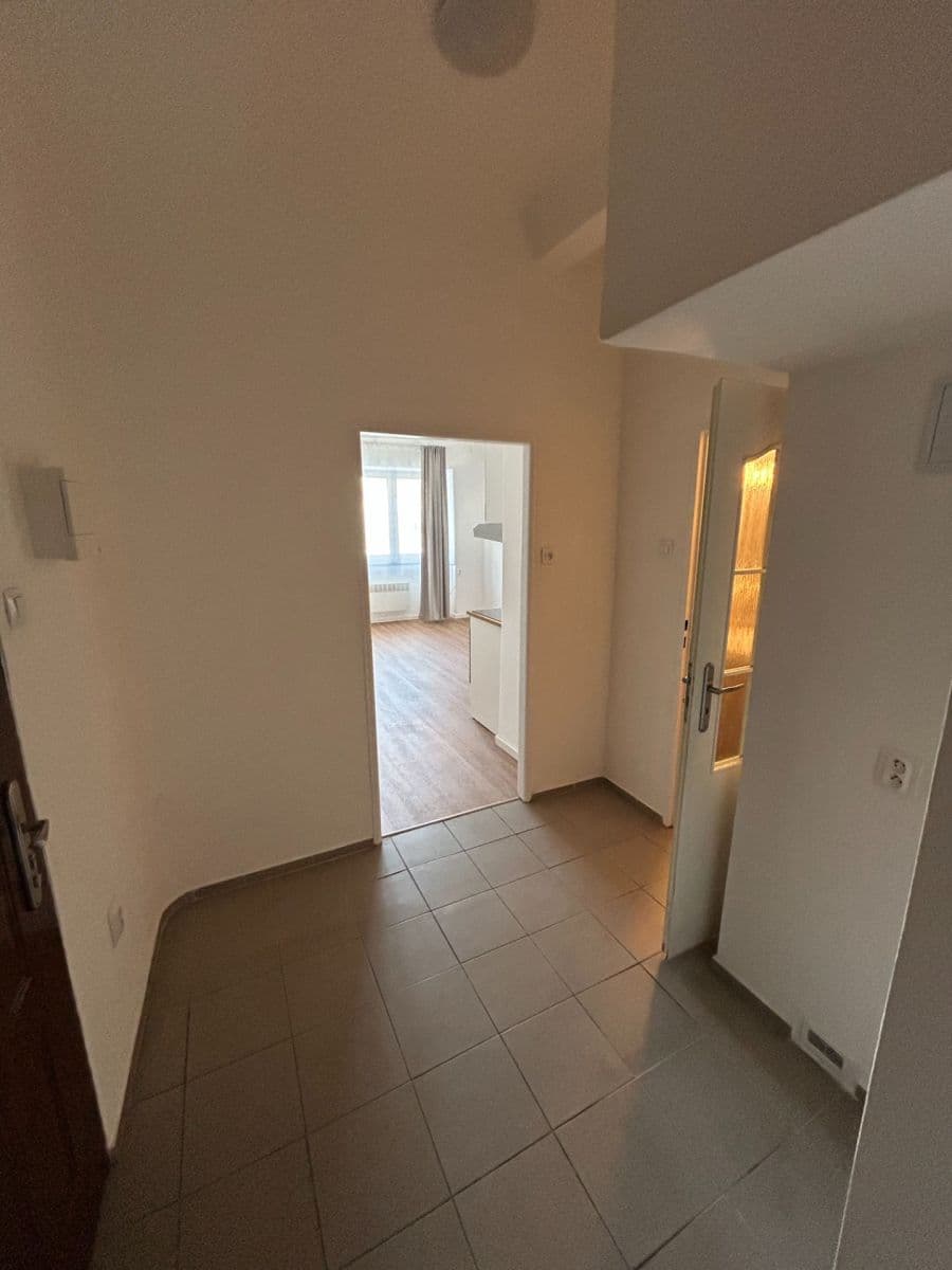 Prodej bytu 1+kk 32 m², Kolbenova, Praha, Praha Prodej bytu 1+kk 32 m², Kolbenova, Praha, Praha