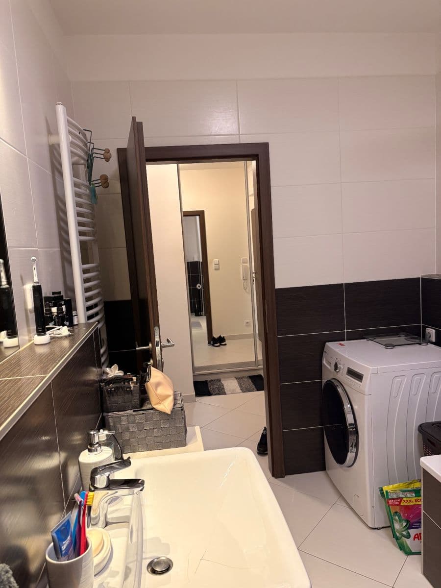 Pronájem bytu 2+kk 53 m², Honzíkova, Praha, Praha Pronájem bytu 2+kk 53 m², Honzíkova, Praha, Praha