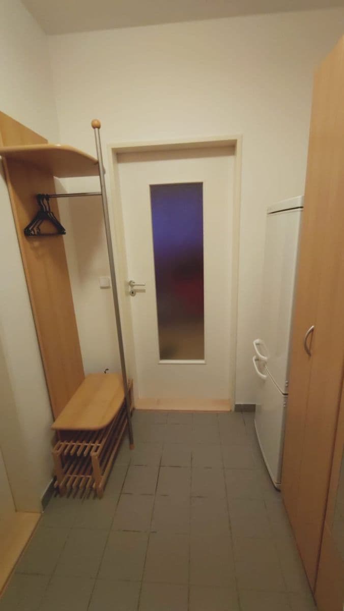 Pronájem bytu 1+kk 34 m², Sluneční náměstí, Praha, Praha Pronájem bytu 1+kk 34 m², Sluneční náměstí, Praha, Praha