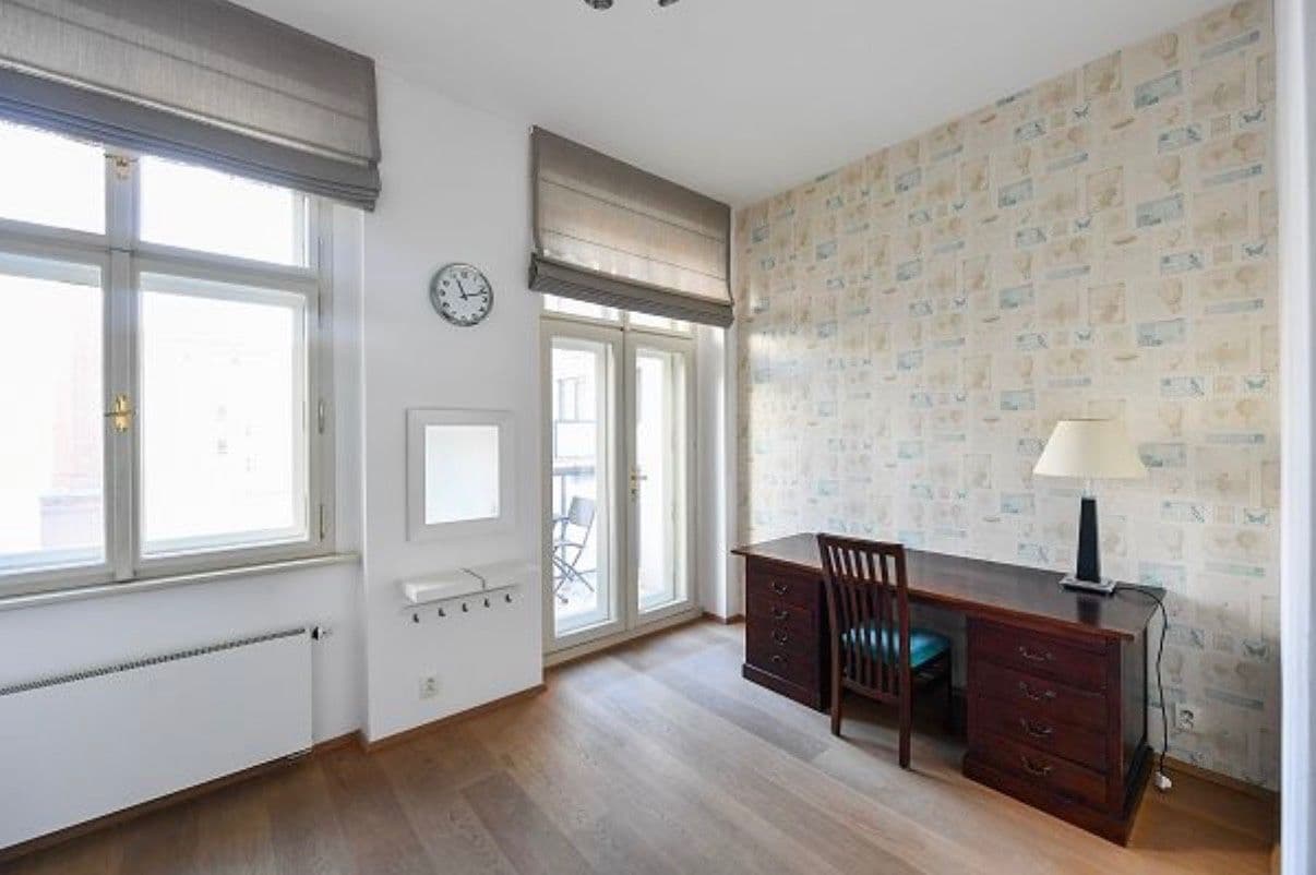 Pronájem bytu 3+kk 96 m², Staropramenná, Praha, Praha Pronájem bytu 3+kk 96 m², Staropramenná, Praha, Praha