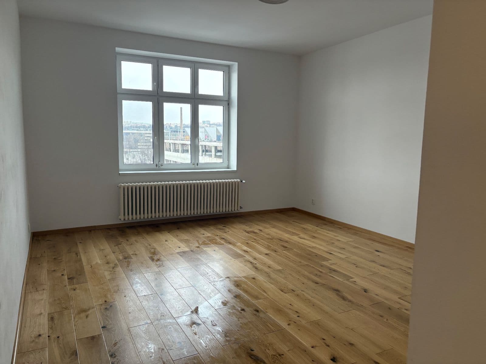 Pronájem bytu 3+1 95 m², Sokolovská, Praha, Praha Pronájem bytu 3+1 95 m², Sokolovská, Praha, Praha