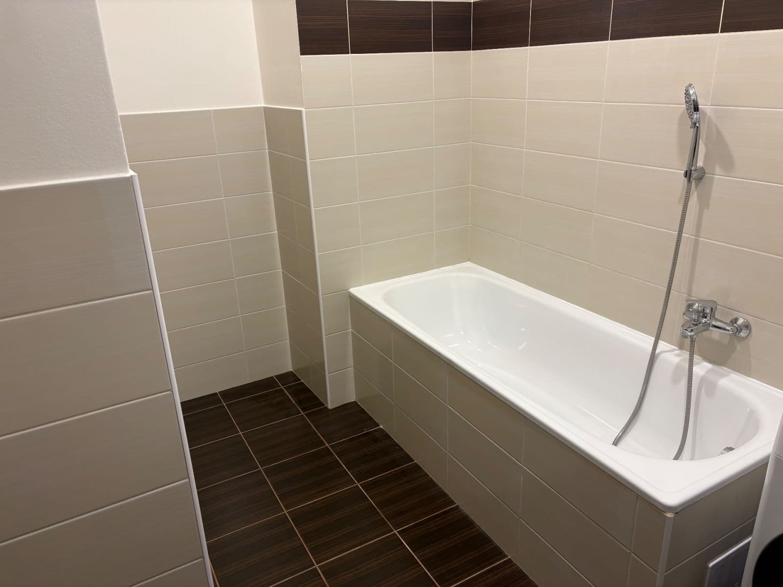 Pronájem bytu 3+1 95 m², Sokolovská, Praha, Praha Pronájem bytu 3+1 95 m², Sokolovská, Praha, Praha