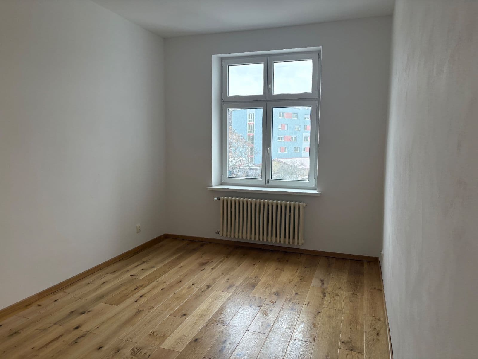 Pronájem bytu 3+1 95 m², Sokolovská, Praha, Praha Pronájem bytu 3+1 95 m², Sokolovská, Praha, Praha