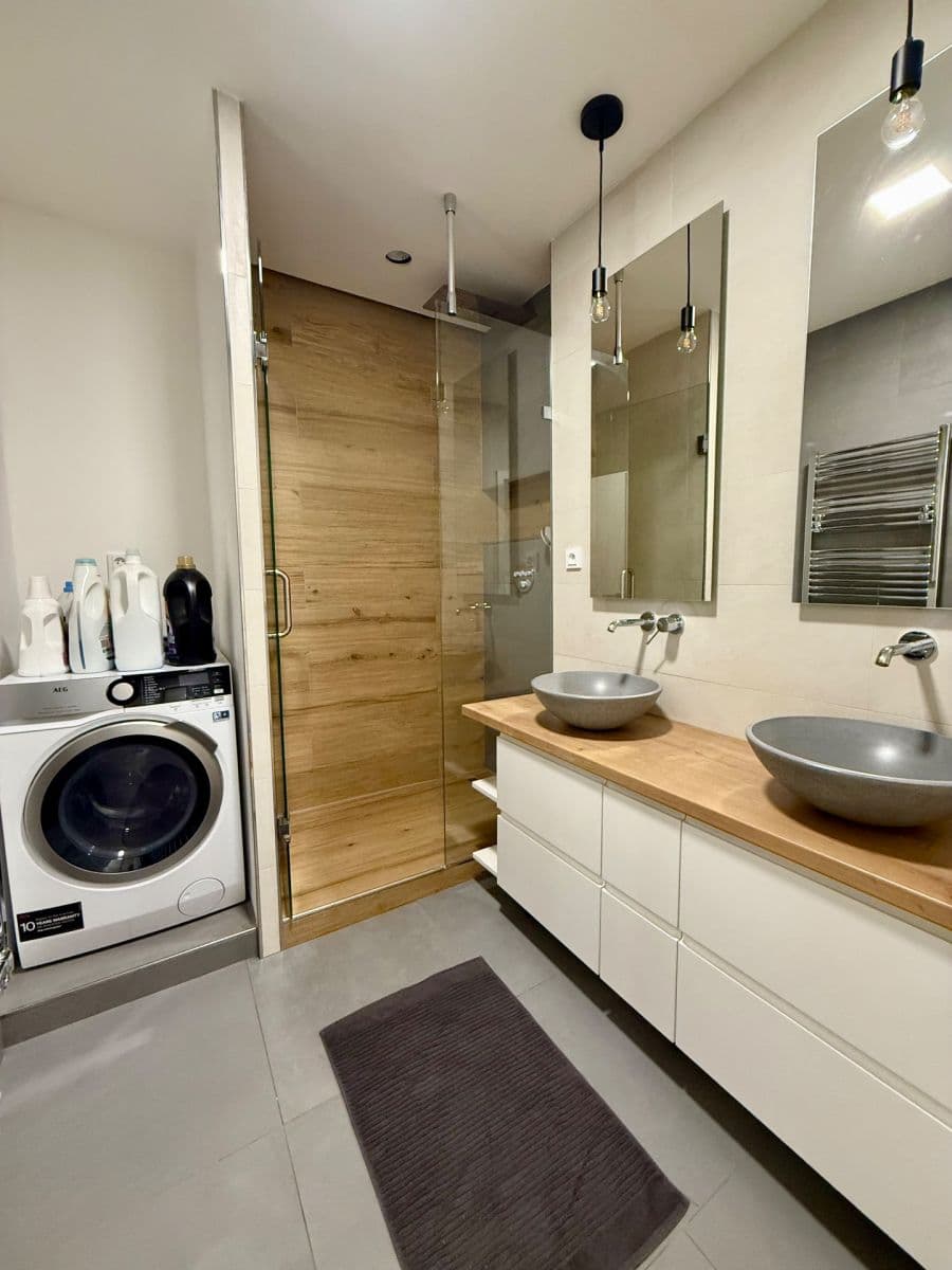 Pronájem bytu 3+1 75 m², Ke Strašnické, Praha, Praha Pronájem bytu 3+1 75 m², Ke Strašnické, Praha, Praha