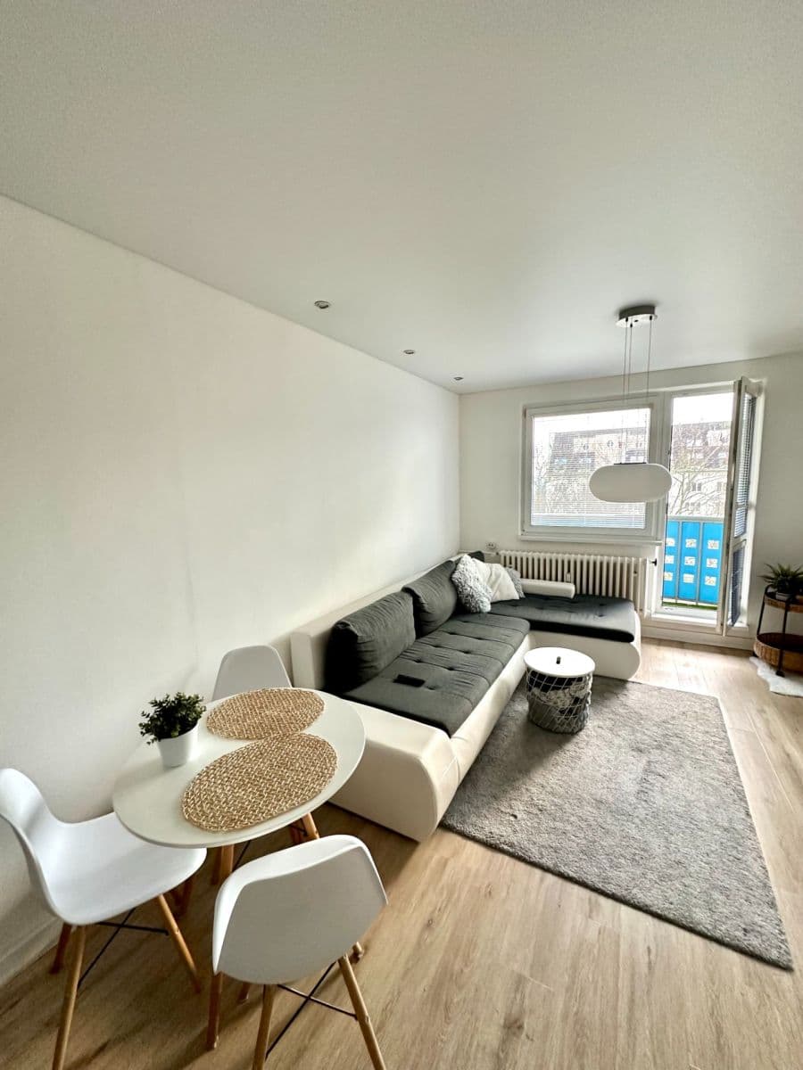 Prodej bytu 2+1 57 m², Souběžná, Brno, Jihomoravský kraj Prodej bytu 2+1 57 m², Souběžná, Brno, Jihomoravský kraj