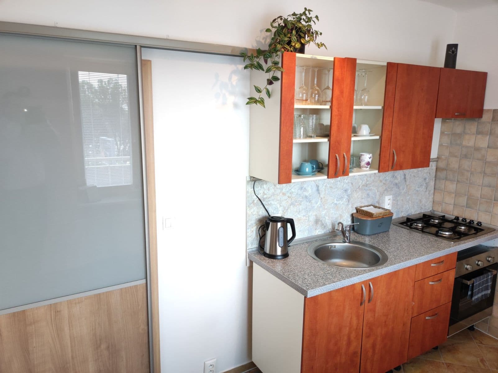 Pronájem bytu 1+kk 37 m², Nábrežie arm. gen. Ludvíka Svobodu, Bratislava - mestská časť Staré Mesto, Bratislavský kraj Pronájem bytu 1+kk 37 m², Nábrežie arm. gen. Ludvíka Svobodu, Bratislava - mestská časť Staré Mesto, Bratislavský kraj