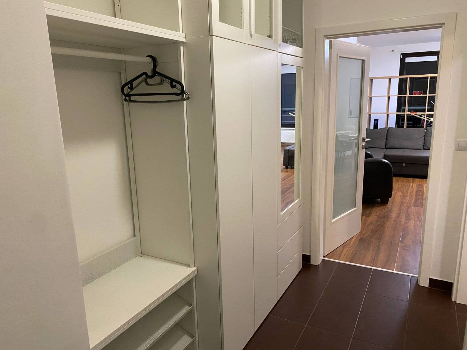 Pronájem bytu 1+kk 38 m², Sousedíkova, Praha, Praha Pronájem bytu 1+kk 38 m², Sousedíkova, Praha, Praha