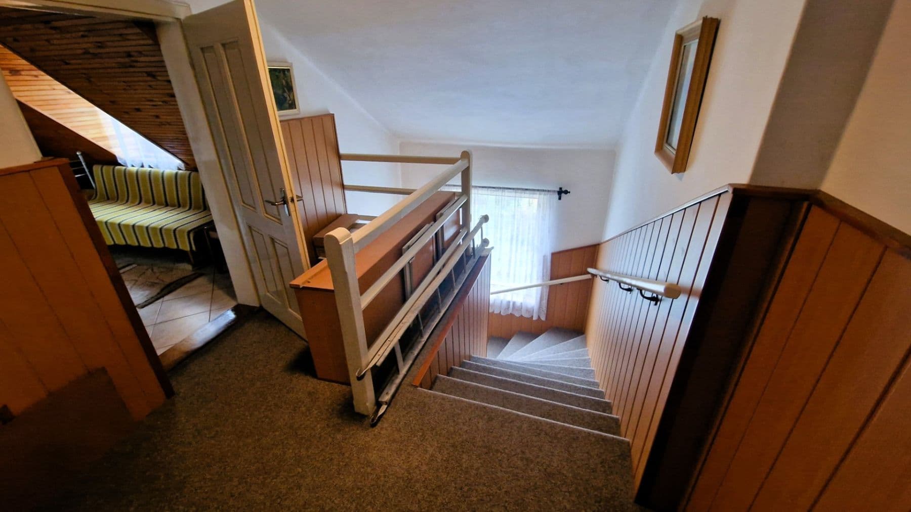 Prodej domu 202 m², pozemek 463 m², Otokara Březiny, Znojmo, Jihomoravský kraj Prodej domu 202 m², pozemek 463 m², Otokara Březiny, Znojmo, Jihomoravský kraj