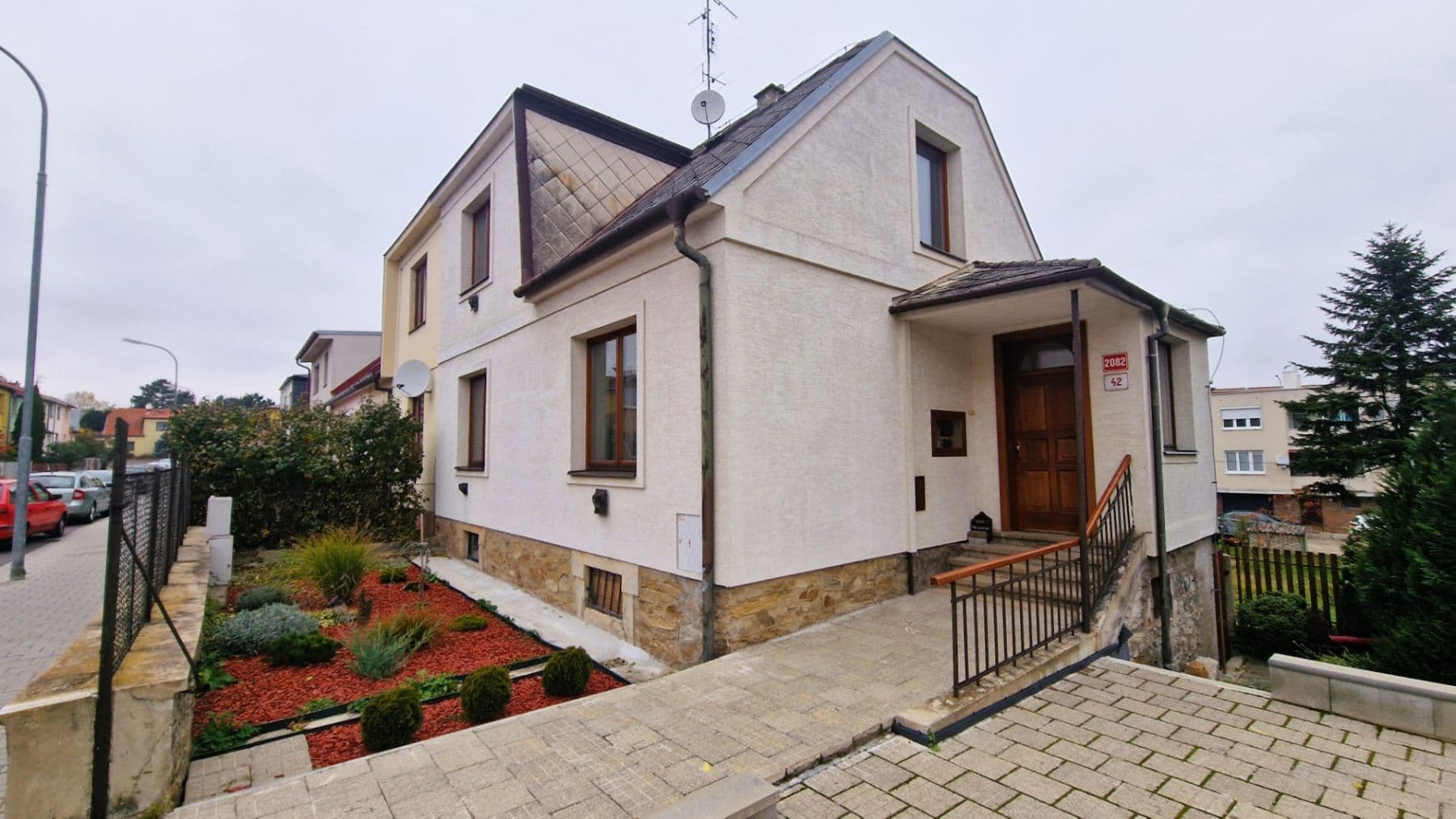 Prodej domu 202 m², pozemek 463 m², Otokara Březiny, Znojmo, Jihomoravský kraj Prodej domu 202 m², pozemek 463 m², Otokara Březiny, Znojmo, Jihomoravský kraj