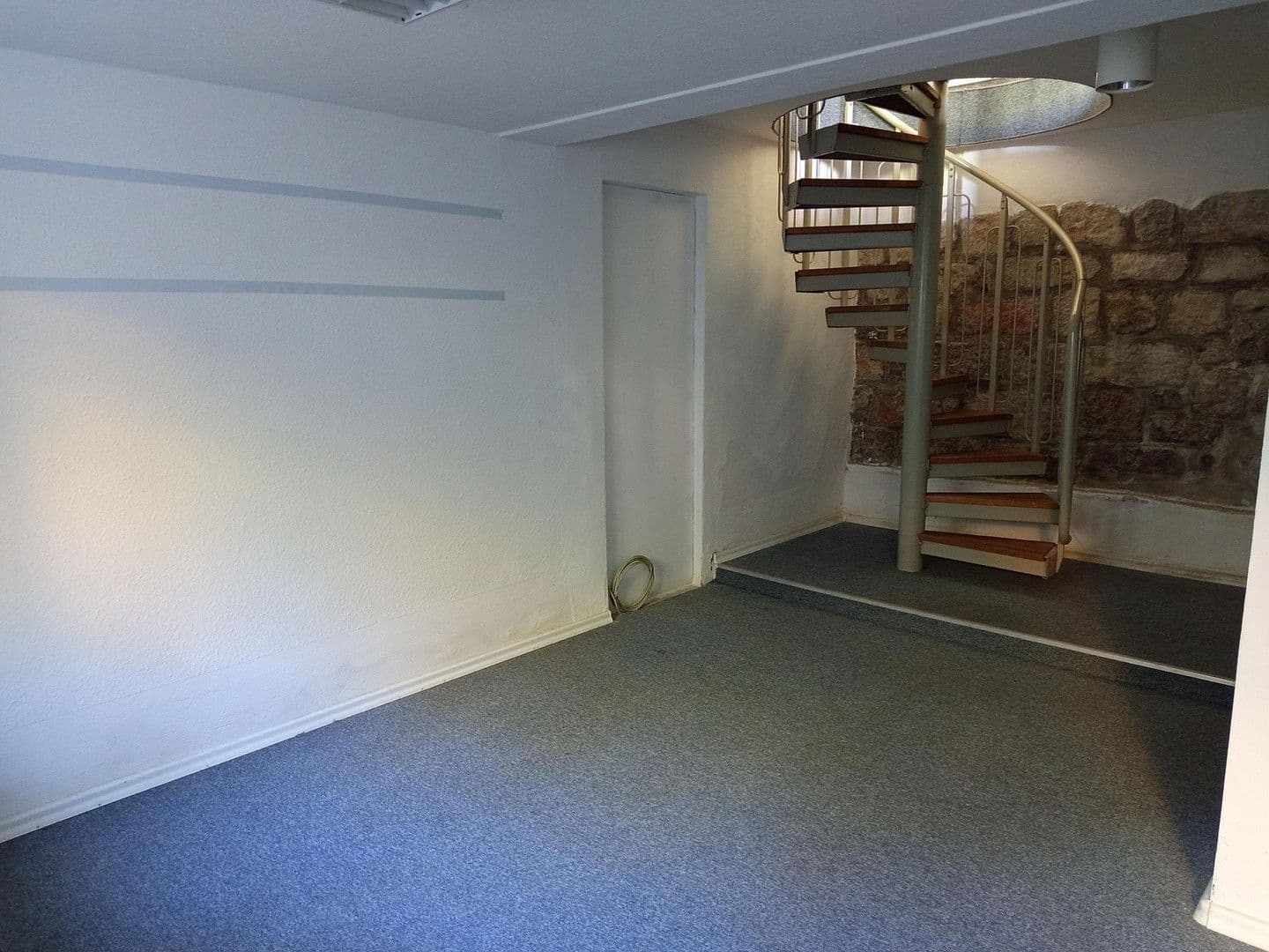 Pronájem kanceláře 55 m², Dresden, Sasko Pronájem kanceláře 55 m², Dresden, Sasko