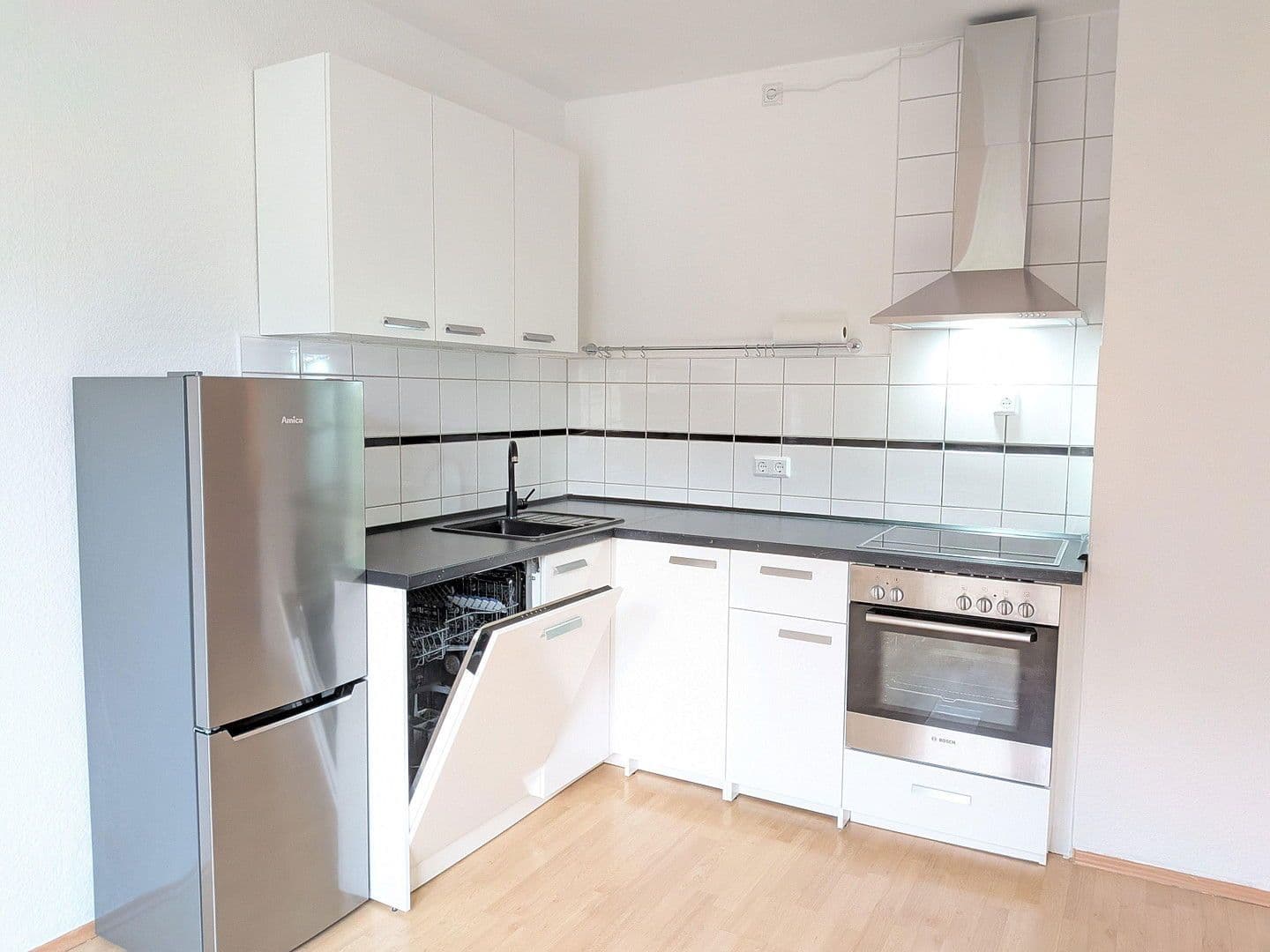 Pronájem bytu 2+1 45 m², Wenkerstr. 11, Dortmund, Severní Porýní-Vestfálsko Pronájem bytu 2+1 45 m², Wenkerstr. 11, Dortmund, Severní Porýní-Vestfálsko