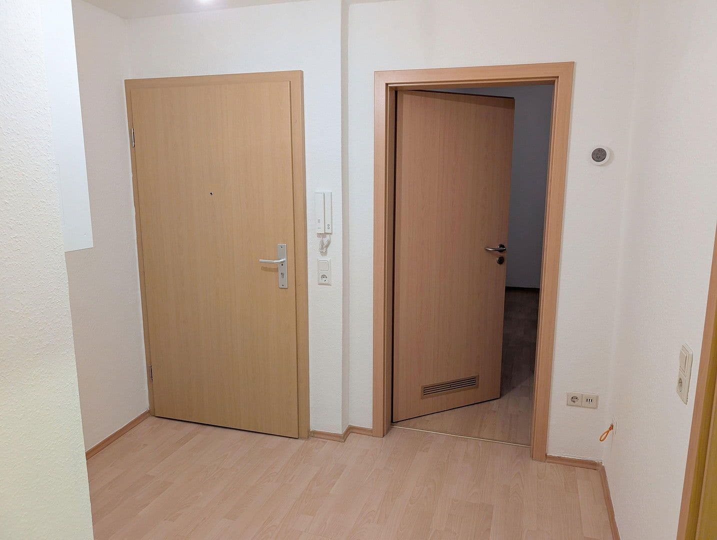 Pronájem bytu 2+1 45 m², Wenkerstr. 11, Dortmund, Severní Porýní-Vestfálsko Pronájem bytu 2+1 45 m², Wenkerstr. 11, Dortmund, Severní Porýní-Vestfálsko