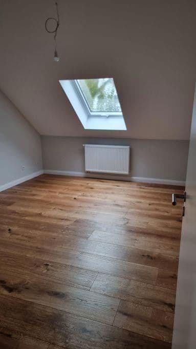 Pronájem bytu 3+1 86 m², Schlüchtern, Hessen Pronájem bytu 3+1 86 m², Schlüchtern, Hessen