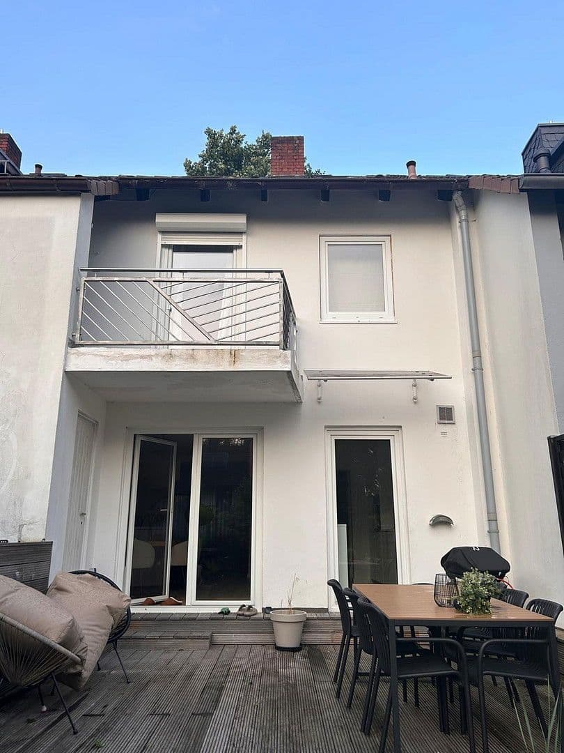 Prodej domu 120 m², pozemek 165 m², Reinbek, Šlesvicko-Holštýnsko Prodej domu 120 m², pozemek 165 m², Reinbek, Šlesvicko-Holštýnsko