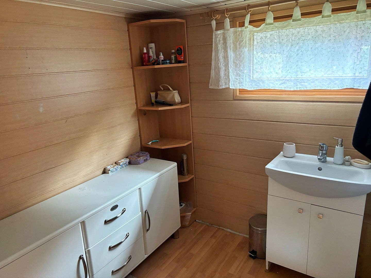 Prodej domu 30 m², pozemek 180 m², Mobilheimplatz Forchtenstein, Forchtenstein, Hradsko Prodej domu 30 m², pozemek 180 m², Mobilheimplatz Forchtenstein, Forchtenstein, Hradsko