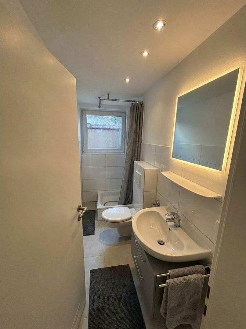 Pronájem bytu 1+1 28 m², Auerfeldstraße, Frankfurt, Hessen Pronájem bytu 1+1 28 m², Auerfeldstraße, Frankfurt, Hessen