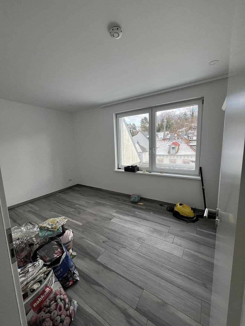 Prodej bytu 3+1 107 m², Herrenstr 15, Pforzheim, Bádensko-Württembersko Prodej bytu 3+1 107 m², Herrenstr 15, Pforzheim, Bádensko-Württembersko