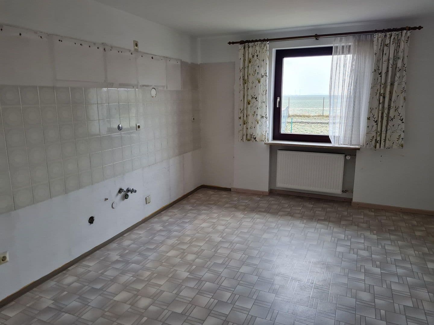 Prodej domu 139 m², pozemek 1.064 m², Lindacher Str. 5, Buchhofen, Bavorsko Prodej domu 139 m², pozemek 1.064 m², Lindacher Str. 5, Buchhofen, Bavorsko