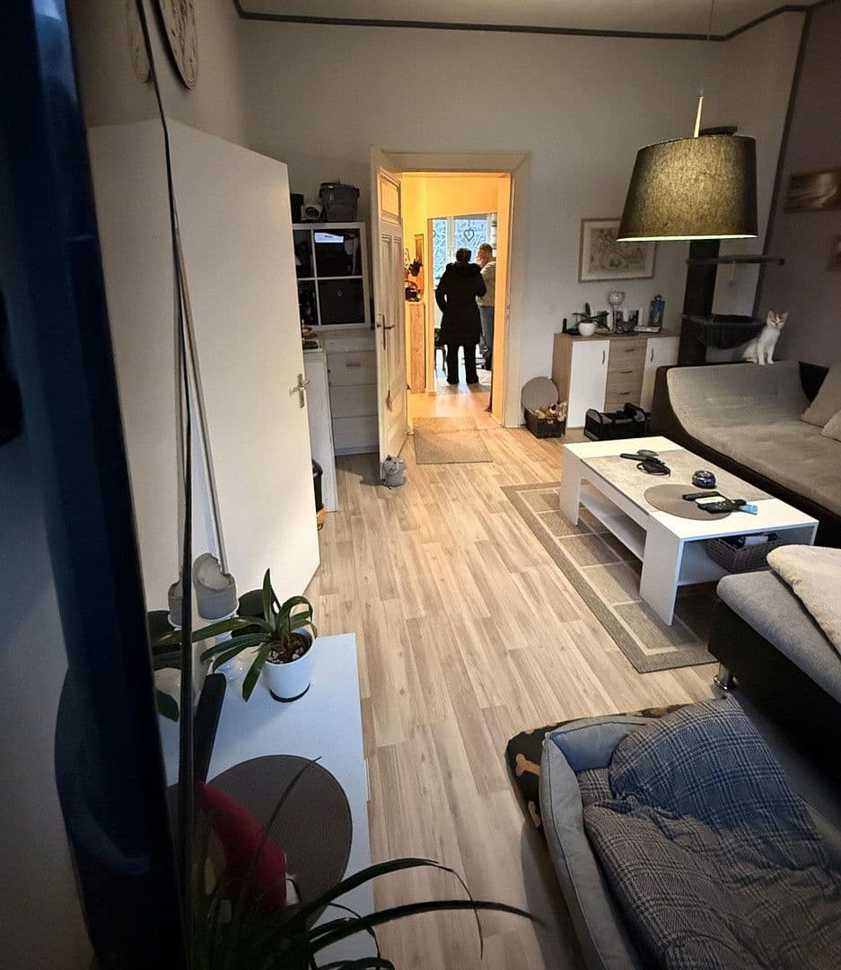 Pronájem bytu 2+1 60 m², Solingen, Severní Porýní-Vestfálsko Pronájem bytu 2+1 60 m², Solingen, Severní Porýní-Vestfálsko