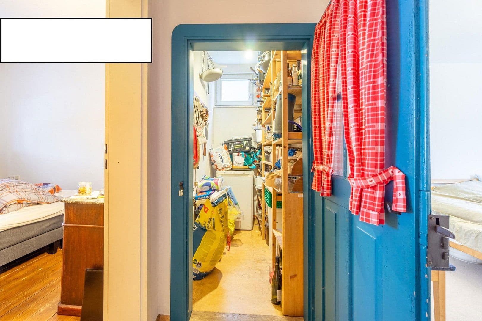 Pronájem bytu 6+1 120 m², Schöckinger Straße 31, Korntal-Münchingen, Bádensko-Württembersko Pronájem bytu 6+1 120 m², Schöckinger Straße 31, Korntal-Münchingen, Bádensko-Württembersko