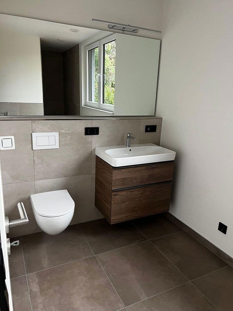 Pronájem bytu 3+1 107 m², Hamburg, Hamburg Pronájem bytu 3+1 107 m², Hamburg, Hamburg