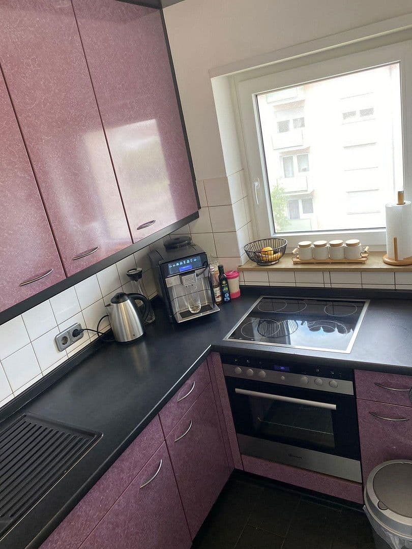 Pronájem bytu 2+1 45 m², Mannheim Käfertal, Bádensko-Württembersko Pronájem bytu 2+1 45 m², Mannheim Käfertal, Bádensko-Württembersko