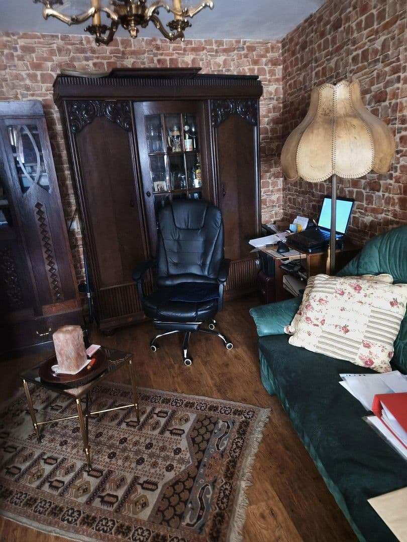 Prodej domu 285 m², pozemek 25 m², Am Markt 59, Lieser, Porýní-Falc Prodej domu 285 m², pozemek 25 m², Am Markt 59, Lieser, Porýní-Falc