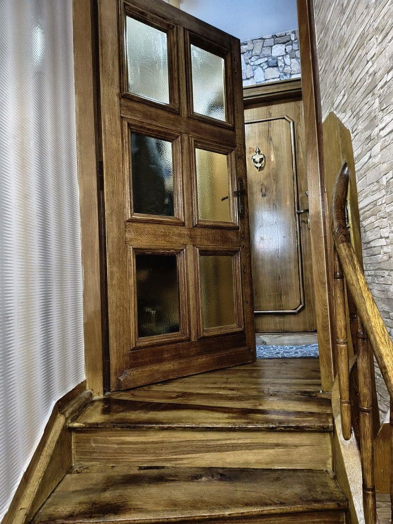 Prodej domu 285 m², pozemek 25 m², Am Markt 59, Lieser, Porýní-Falc Prodej domu 285 m², pozemek 25 m², Am Markt 59, Lieser, Porýní-Falc