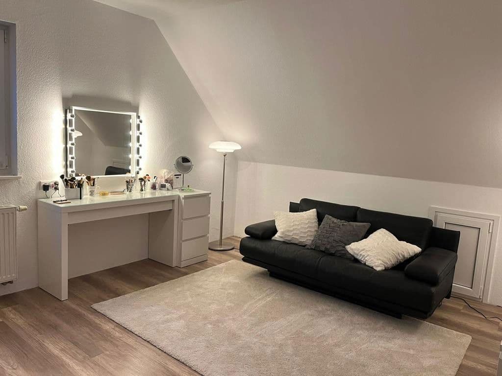 Prodej domu 400 m², pozemek 375 m², Medebach, Severní Porýní-Vestfálsko Prodej domu 400 m², pozemek 375 m², Medebach, Severní Porýní-Vestfálsko