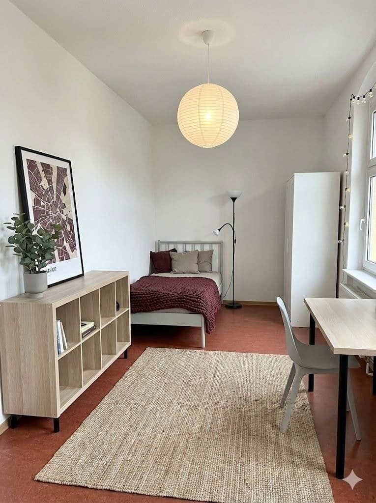 Pronájem bytu 1+1 19 m², Brandenburg (Havel), Braniborsko Pronájem bytu 1+1 19 m², Brandenburg (Havel), Braniborsko