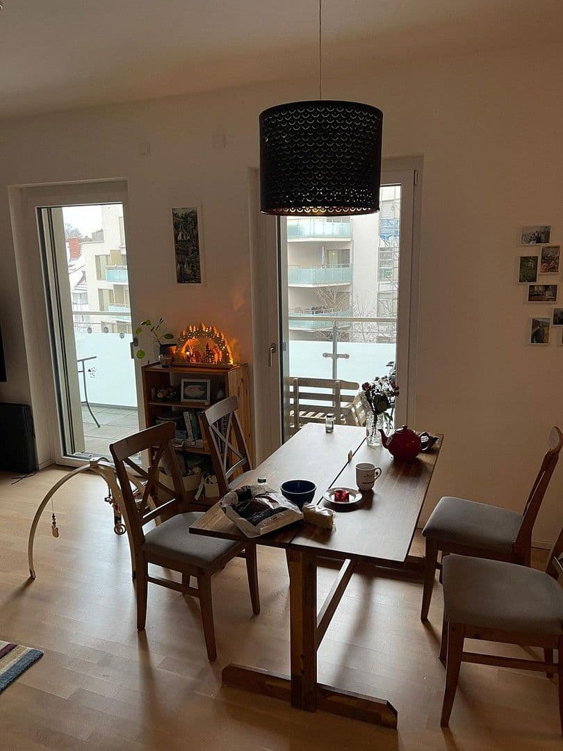 Pronájem bytu 2+1 75 m², Neudörferstraße 23, Nürnberg, Bavorsko Pronájem bytu 2+1 75 m², Neudörferstraße 23, Nürnberg, Bavorsko