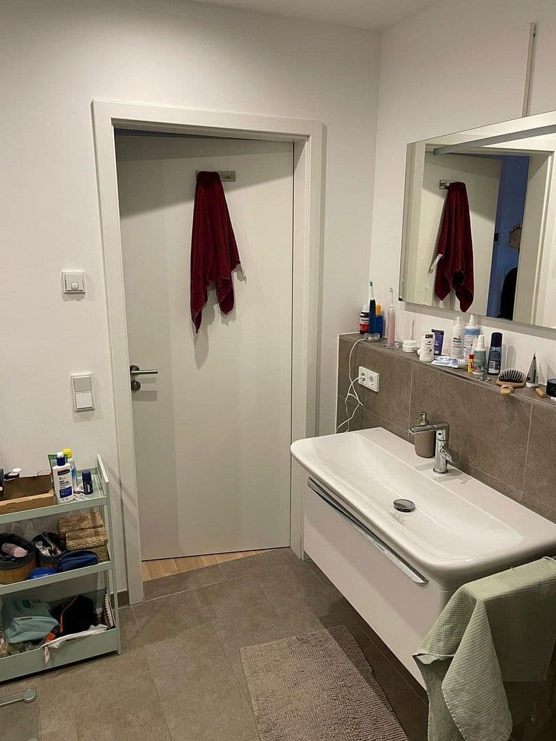 Pronájem bytu 2+1 75 m², Neudörferstraße 23, Nürnberg, Bavorsko Pronájem bytu 2+1 75 m², Neudörferstraße 23, Nürnberg, Bavorsko