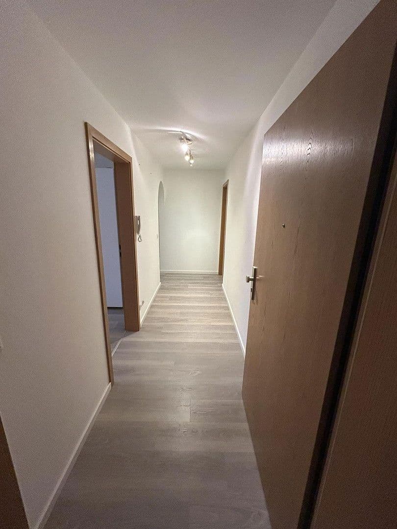 Pronájem bytu 2+1 49 m², Dettingen an der Erms, Bádensko-Württembersko Pronájem bytu 2+1 49 m², Dettingen an der Erms, Bádensko-Württembersko