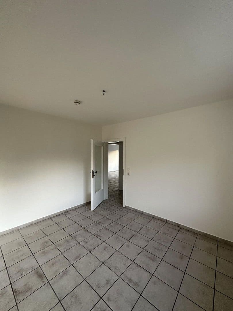 Pronájem bytu 3+kk 87 m², Essen, Severní Porýní-Vestfálsko Pronájem bytu 3+kk 87 m², Essen, Severní Porýní-Vestfálsko