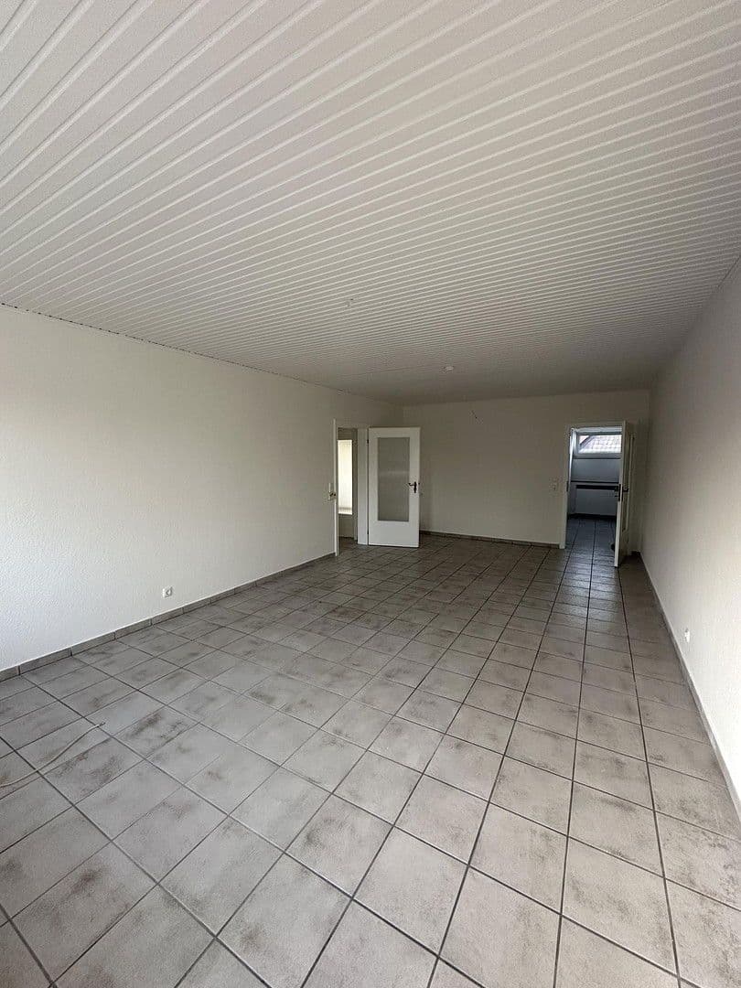 Pronájem bytu 3+kk 87 m², Essen, Severní Porýní-Vestfálsko Pronájem bytu 3+kk 87 m², Essen, Severní Porýní-Vestfálsko