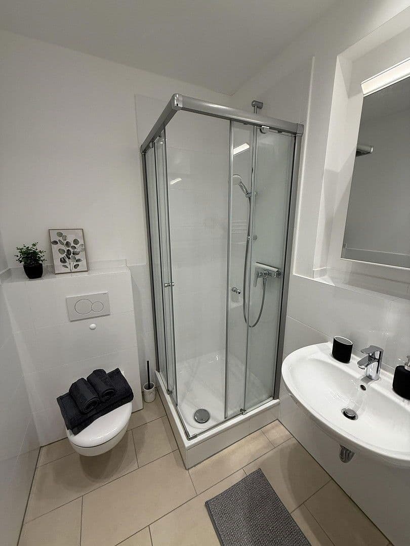 Pronájem bytu 1+1 27 m², Triftstr. 51, Frankfurt am Main, Hessen Pronájem bytu 1+1 27 m², Triftstr. 51, Frankfurt am Main, Hessen