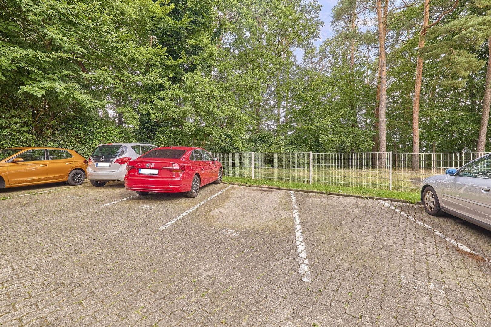 Pronájem bytu 4+1 107 m², Berliner Str. 40, Landstuhl, Porýní-Falc Pronájem bytu 4+1 107 m², Berliner Str. 40, Landstuhl, Porýní-Falc