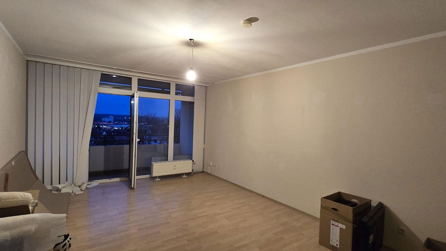 Prodej bytu 2+1 60 m², Faaker Straße 15, Wiesbaden, Hessen Prodej bytu 2+1 60 m², Faaker Straße 15, Wiesbaden, Hessen
