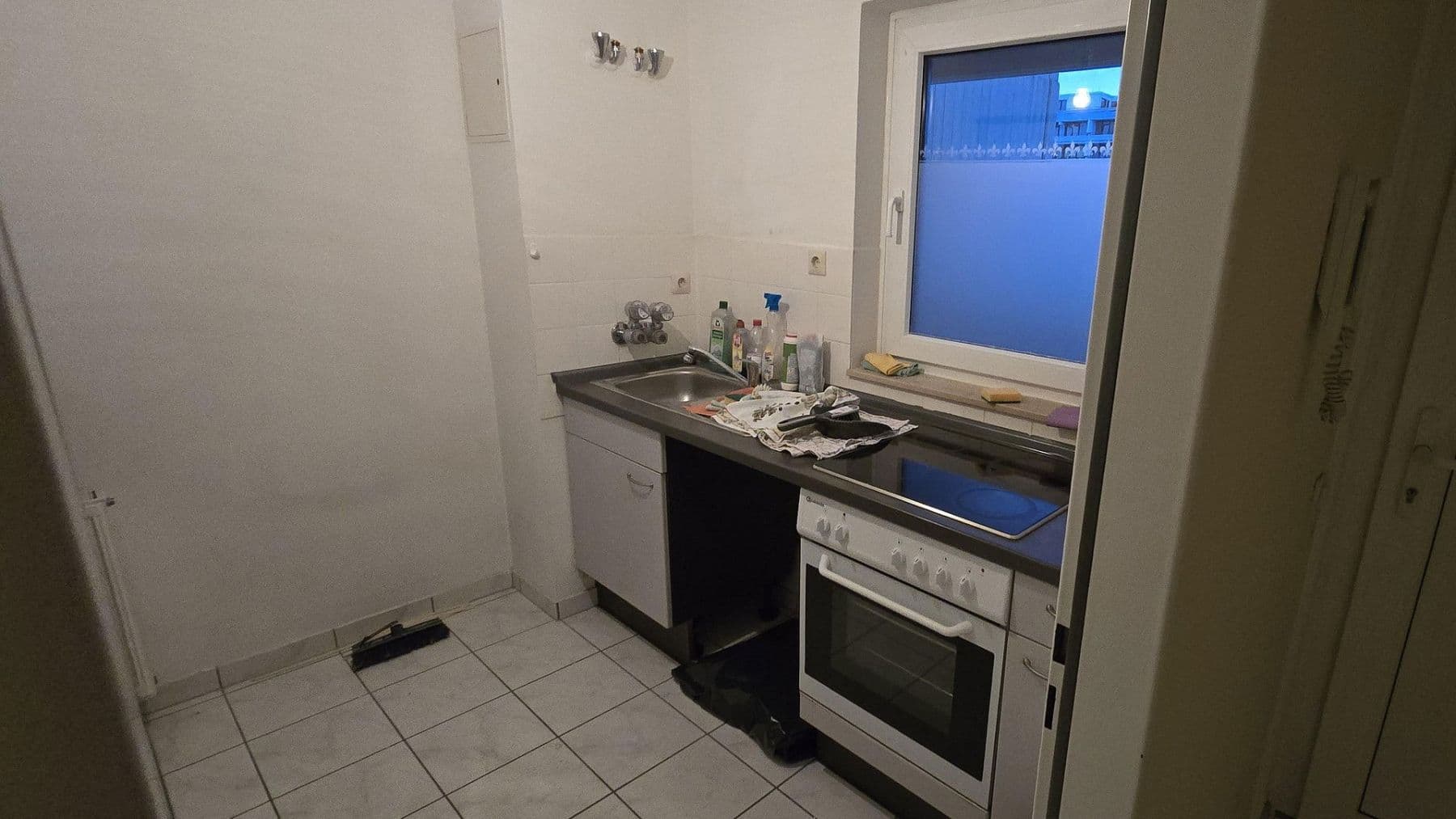 Prodej bytu 2+1 60 m², Faaker Straße 15, Wiesbaden, Hessen Prodej bytu 2+1 60 m², Faaker Straße 15, Wiesbaden, Hessen