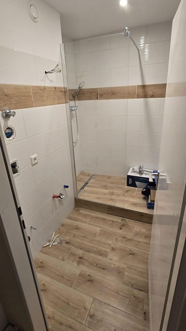 Prodej bytu 2+1 60 m², Faaker Straße 15, Wiesbaden, Hessen Prodej bytu 2+1 60 m², Faaker Straße 15, Wiesbaden, Hessen