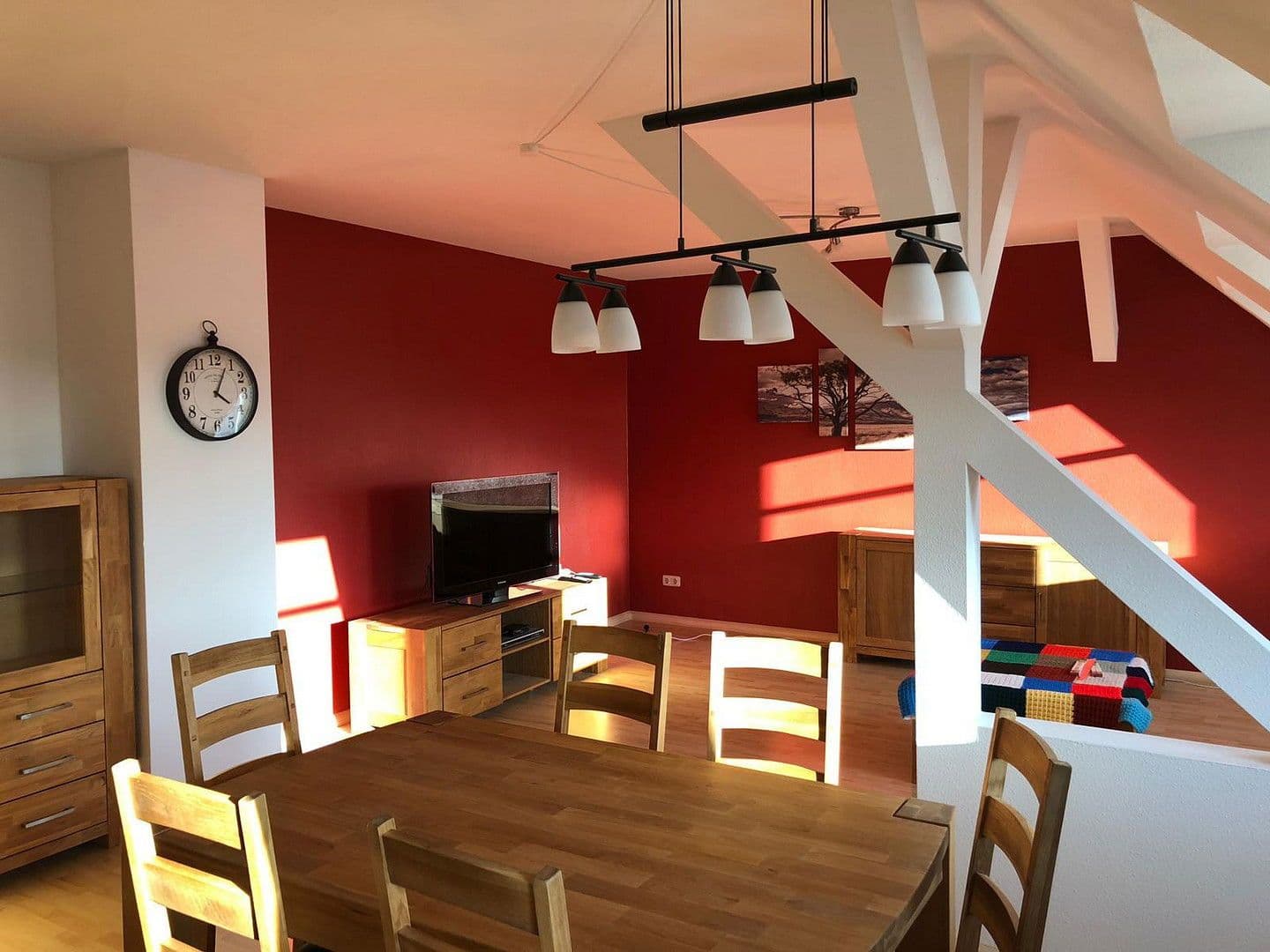 Prodej bytu 3+1 101 m², Bernsdorfer Straße 67, Chemnitz, Sasko Prodej bytu 3+1 101 m², Bernsdorfer Straße 67, Chemnitz, Sasko